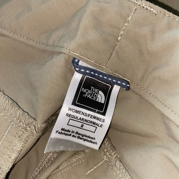 Women’s Cargo/ Short bottoms! - Picture 5 of 5